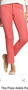 Old Navy Coral Pixie Pant Ankle Length